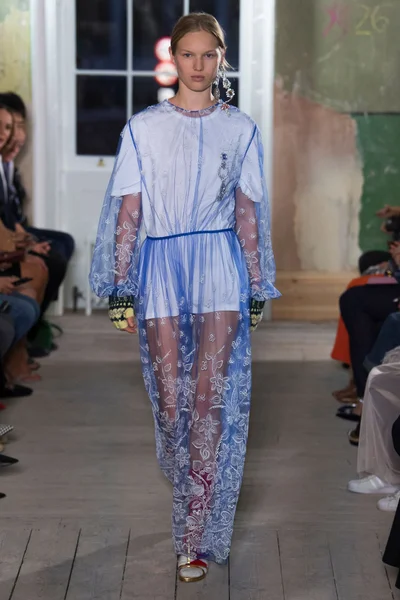Look 74